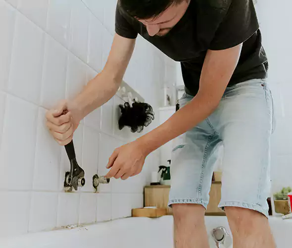 Affordable Bathtub Faucet Replacement in Garfield: Choose Experienced Local Technicians