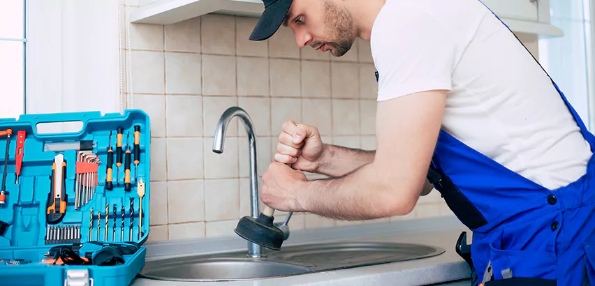 Emergency Plumber in Garfield
