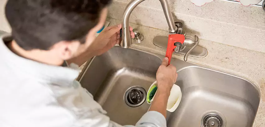 Faucet Repair in Garfield